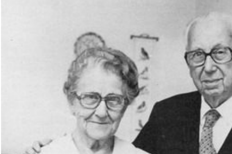 Jacob en zijn vrouw Charlotte bij zijn 90ste verjaardag (Bron: Zuivelzicht 1978)